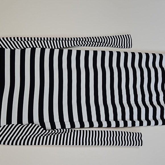 Michael Kors Black White Striped Long Sleeve Dress XSmall - Picture 2 of 4